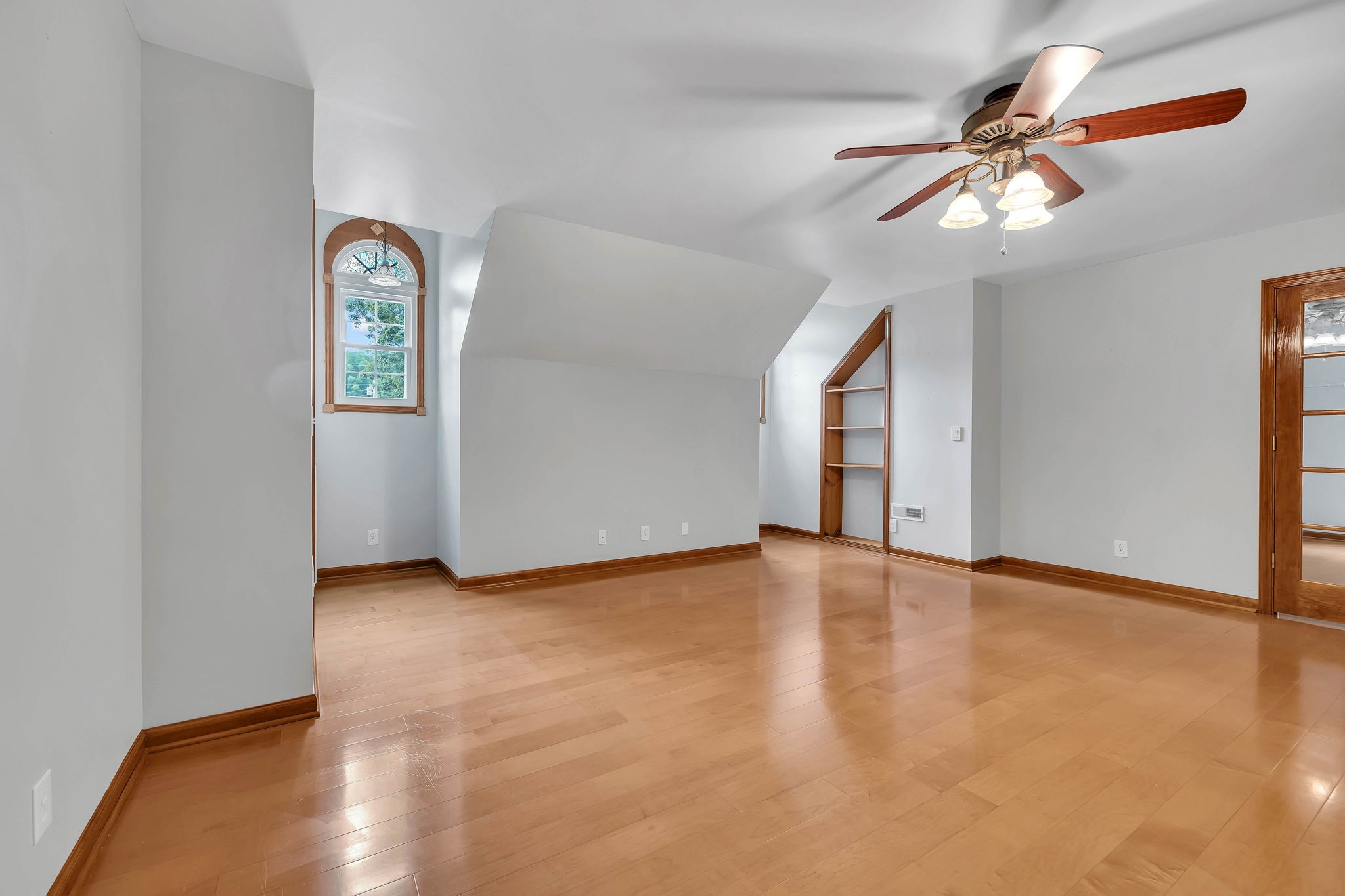 1153 Dimple Road Chapmansboro, TN 37035 - Photo 20 of 37 Gallery Image 20