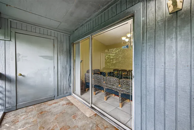 $1,200 | 8360 Jorine Drive, Unit 8360, Houston, TX 77036