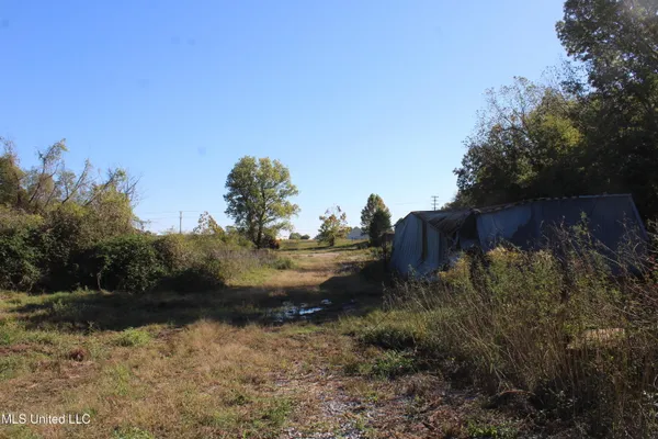 $225,000 | 8031 Alexander Road, Olive Branch, MS 38654