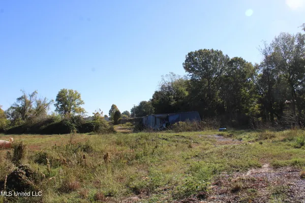 $225,000 | 8031 Alexander Road, Olive Branch, MS 38654