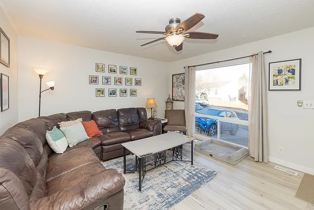 $275,000 | 1870 South Carolina Drive, Green River, WY 82935