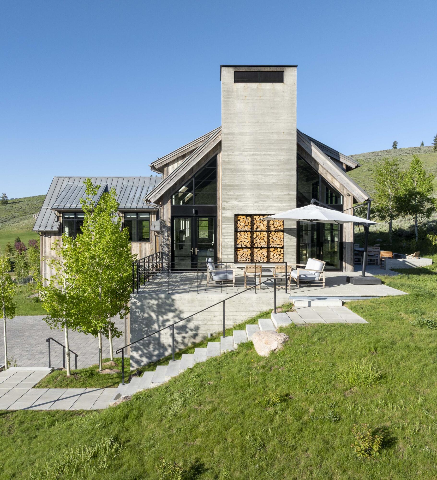 305 Diamond Back Road Sun Valley, ID 83353 - Photo 12 of 28 And stairs to the motor court