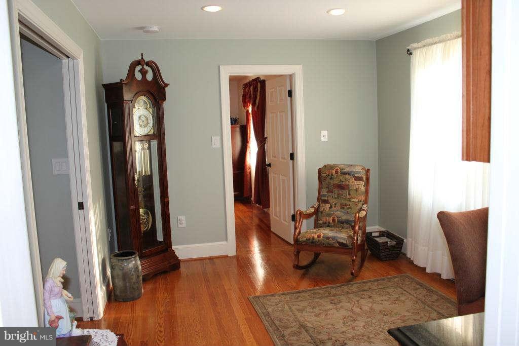 1209 South Blue Ridge Avenue Culpeper, VA 22701 - Photo 16 of 30 Den/Office