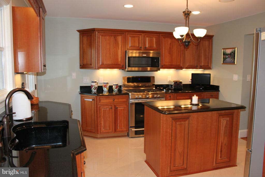 1209 South Blue Ridge Avenue Culpeper, VA 22701 - Photo 8 of 30 Kitchen