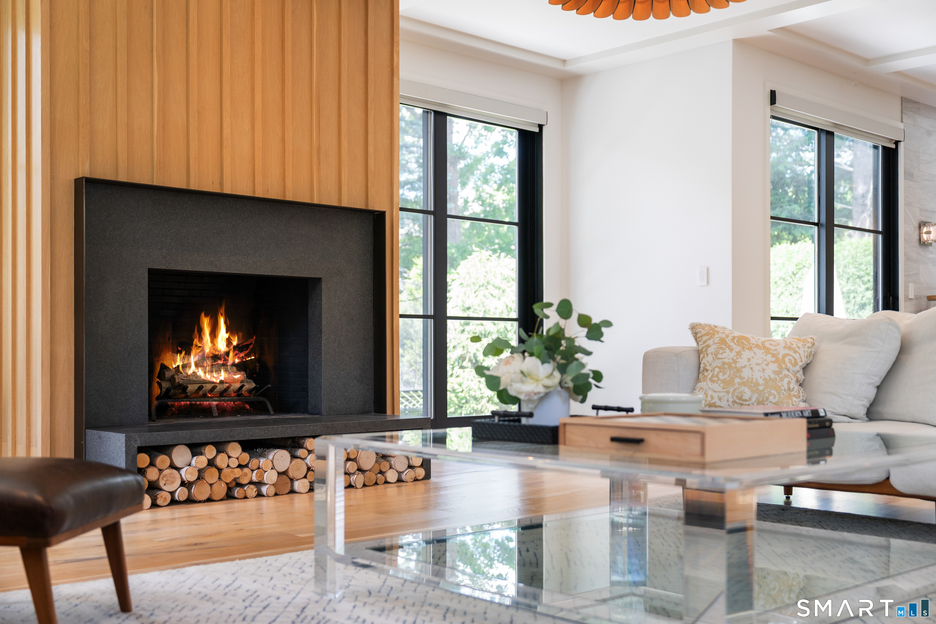 148 Douglas Road New Canaan, CT 06840 - Photo 6 of 39