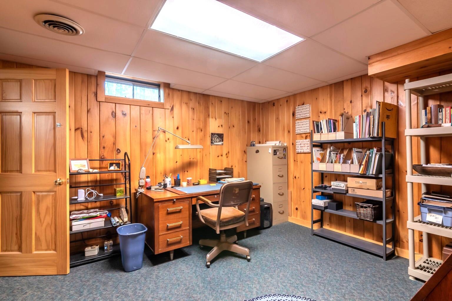 1016 Johnson Circle Kingfield, ME 04947 - Photo 20 of 23 Office
