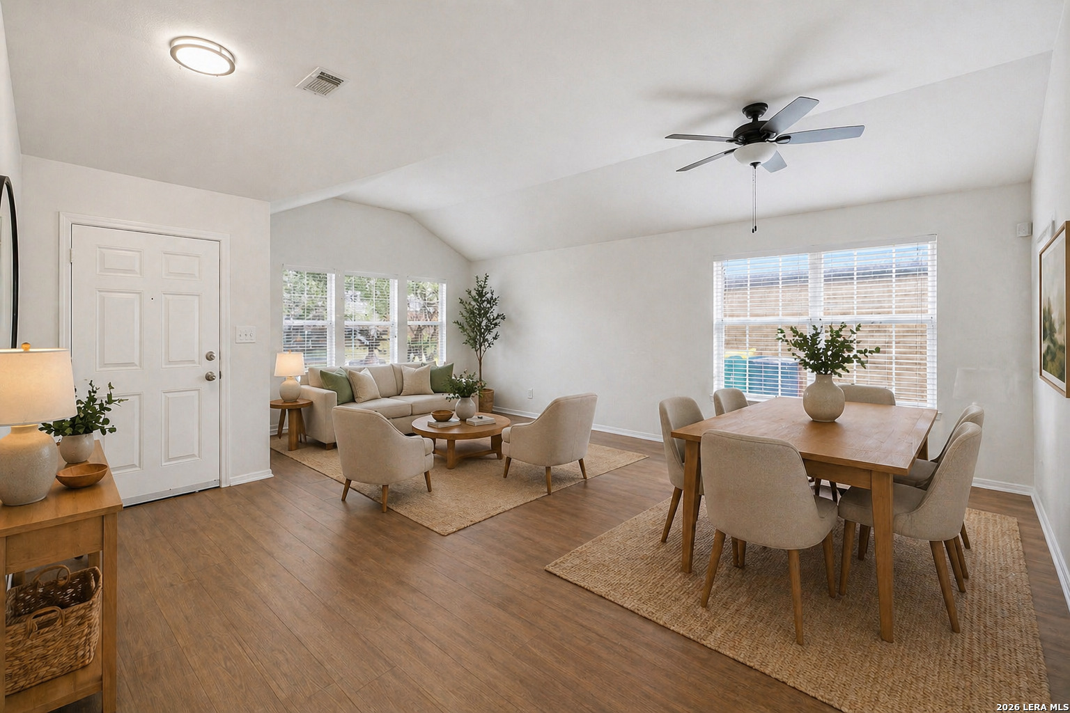 8346 Copperglen Converse, TX 78109 - Photo 3 of 23
