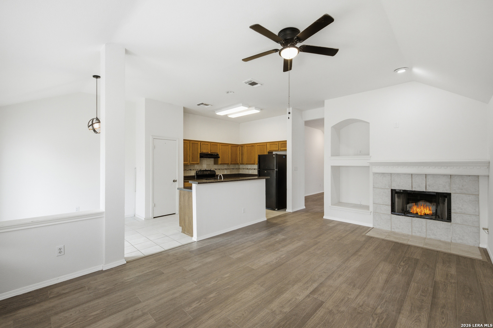 8346 Copperglen Converse, TX 78109 - Photo 7 of 23