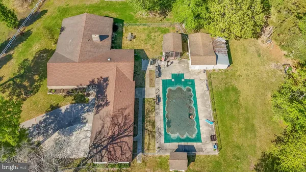 $450,000 | 4401 Beechwood Place, Crisfield, MD 21817