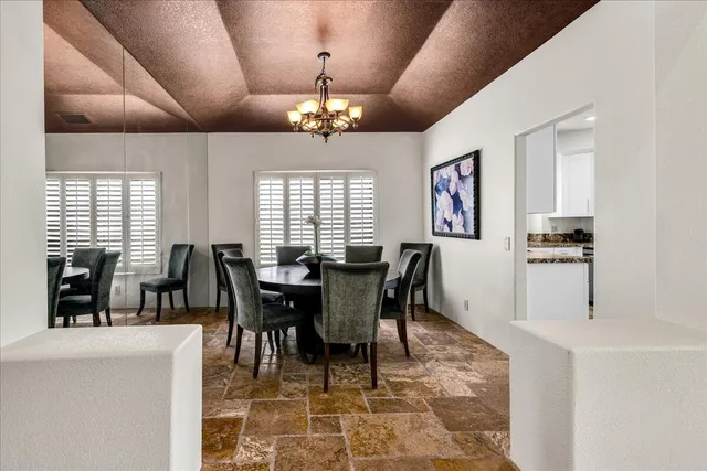 $749,000 | 40865 Avenida Estrada, Palm Desert, CA 92260