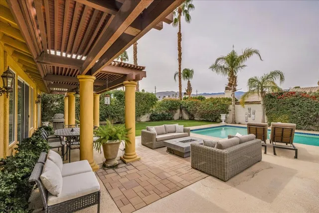 $749,000 | 40865 Avenida Estrada, Palm Desert, CA 92260
