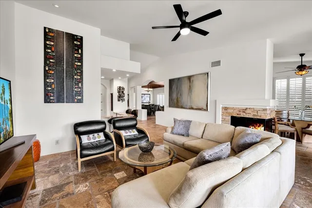 $749,000 | 40865 Avenida Estrada, Palm Desert, CA 92260