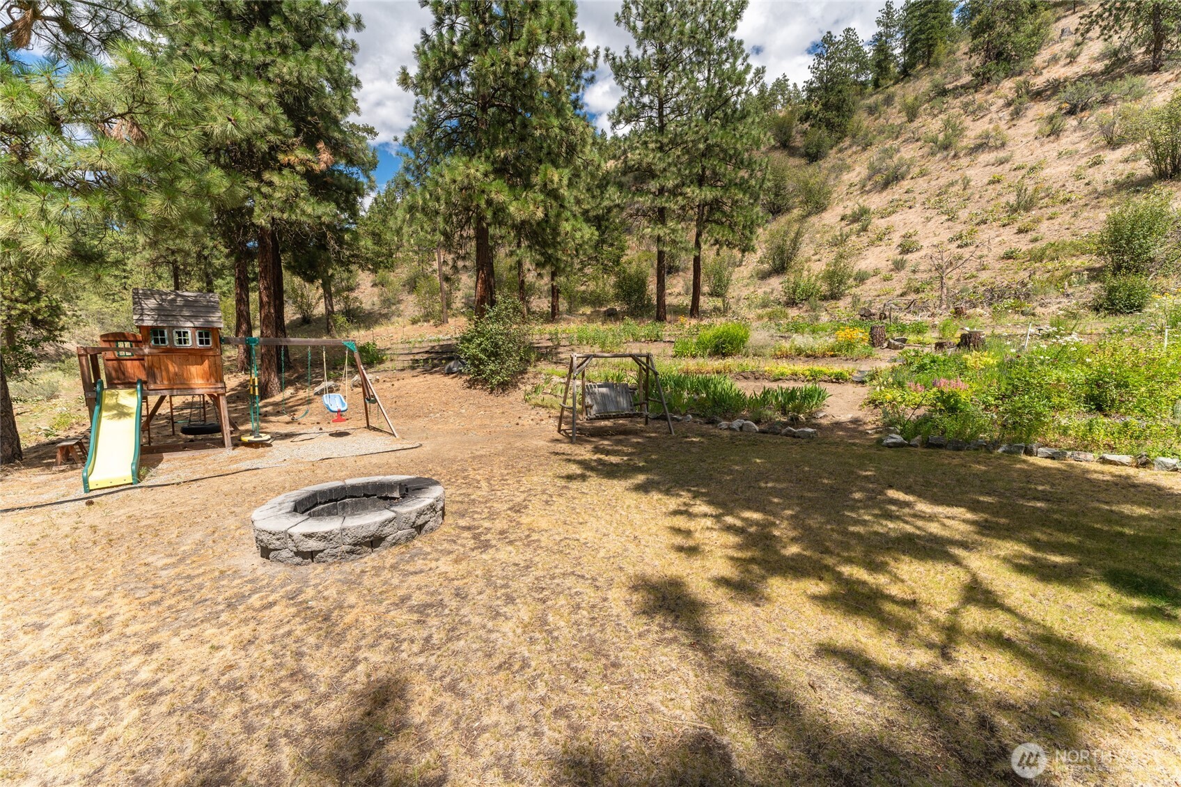 1020 Cagle Gulch Road Chelan, WA 98816 - Photo 9 of 40 Gallery Image 9