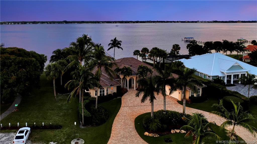 825 Southeast Riverside Drive Stuart, FL 34994 - Photo 10 of 96
