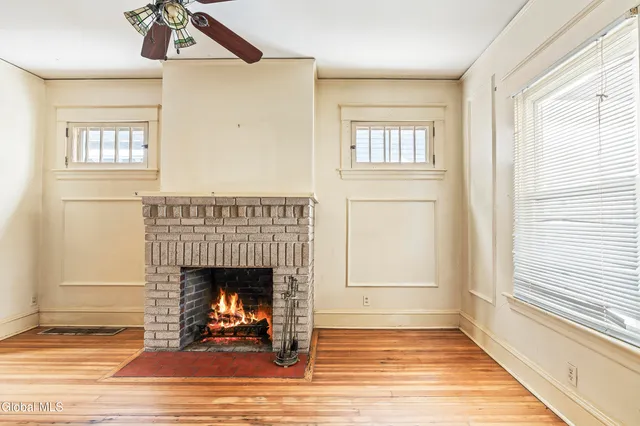 $239,900 | 18 Fairlawn Avenue, Albany, NY 12203