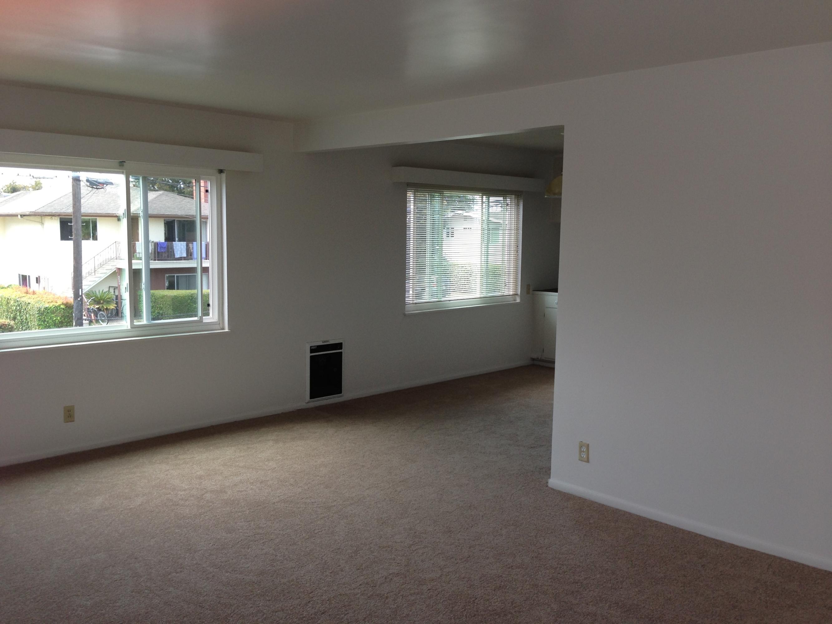 6694 Sabado Tarde Road Goleta, CA 93117 - Photo 8 of 8 Unit B living room