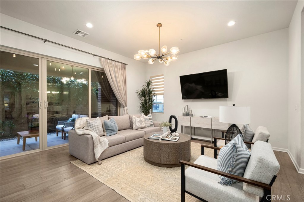 3395 Calle Del Sol Brea, CA 92823 - Photo 6 of 33