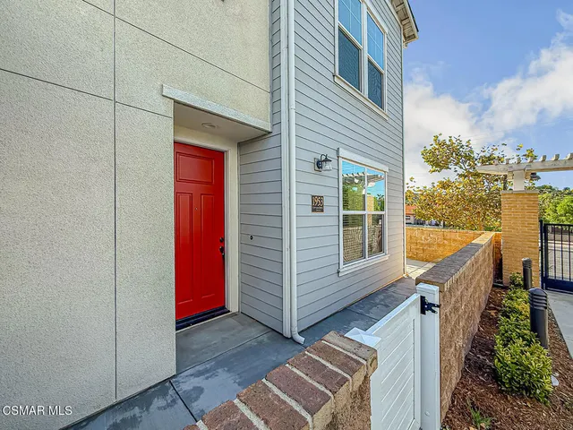 $890,000 | 1953 Cottage Drive, Unit 6, Simi Valley, CA 93065