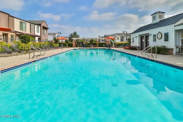 $890,000 | 1953 Cottage Drive, Unit 6, Simi Valley, CA 93065