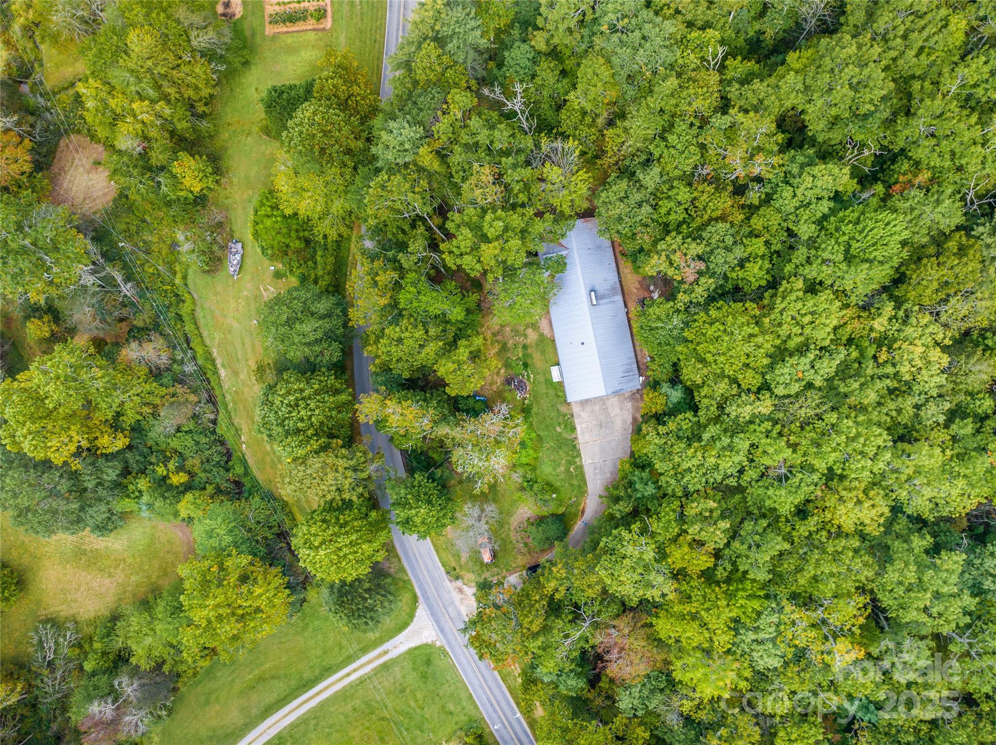 679 Solomon Jones Road Cedar Mountain, NC 28718 - Photo 2 of 47 a picture of street