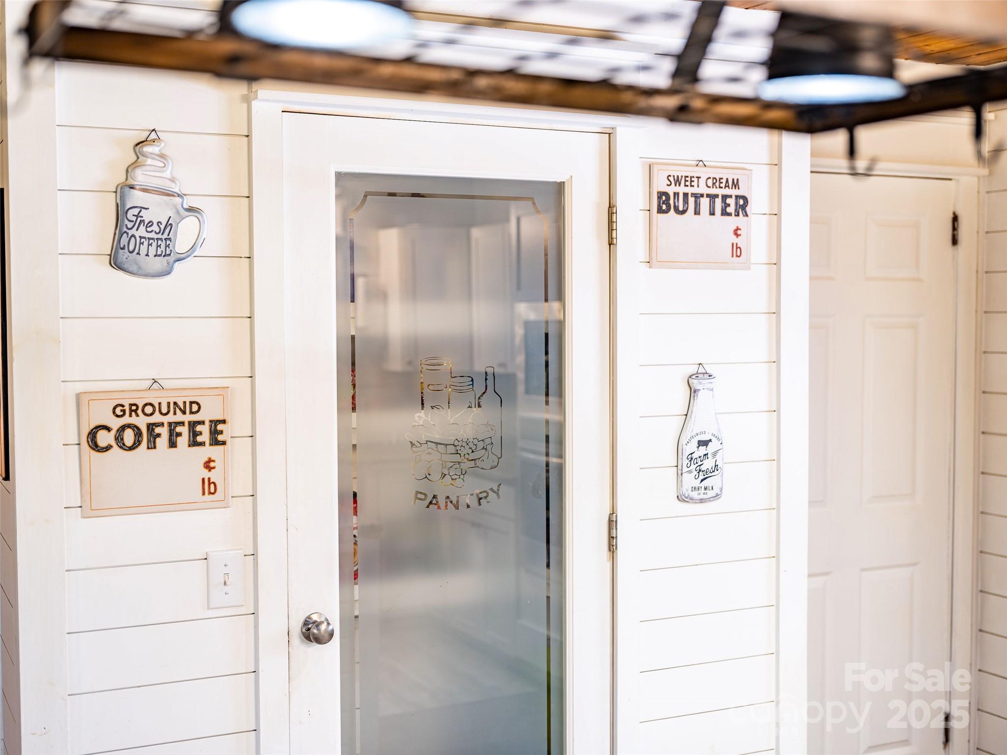 679 Solomon Jones Road Cedar Mountain, NC 28718 - Photo 37 of 47 a view of a hallway