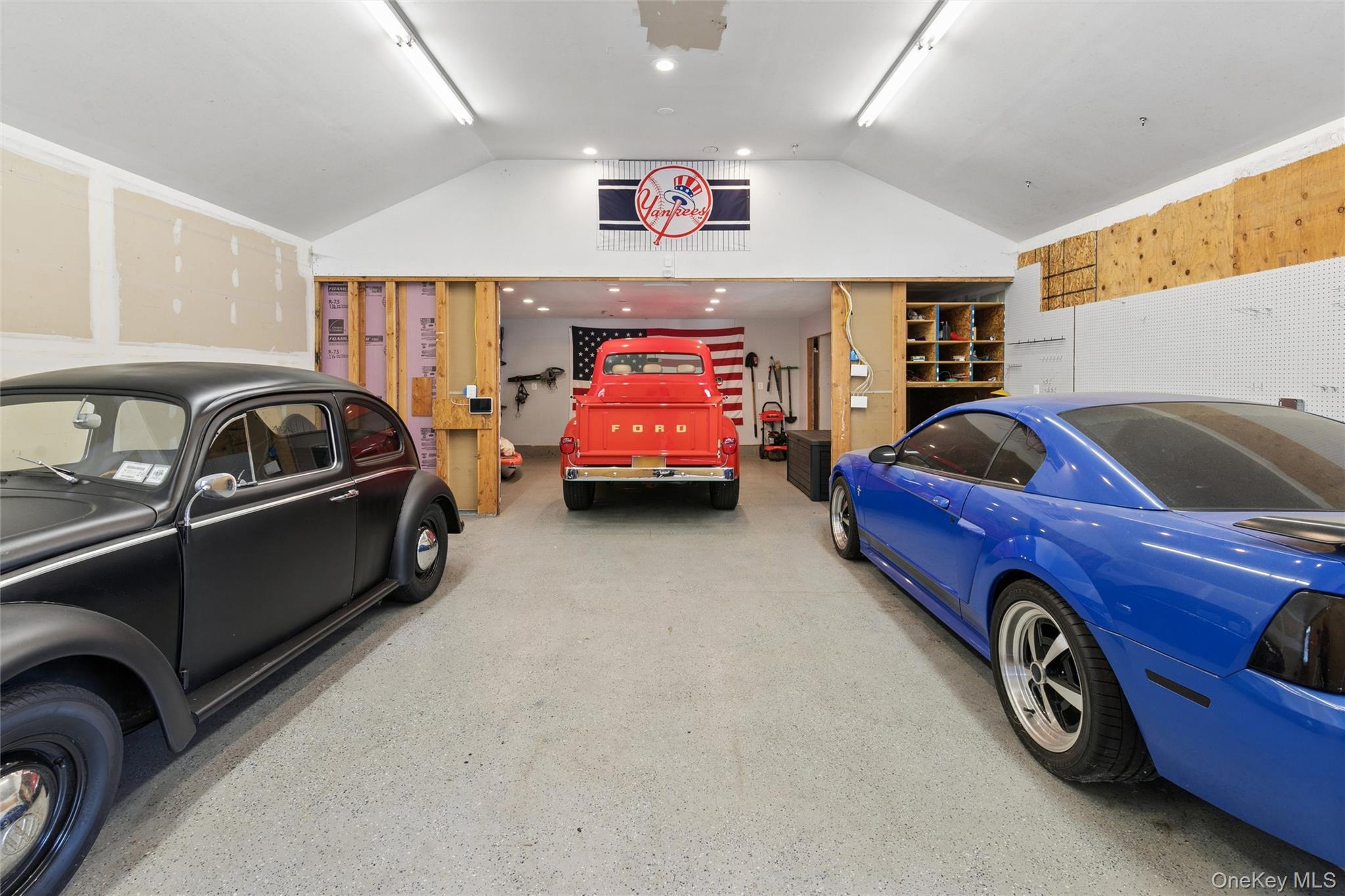 1039 Middle Road Riverhead, NY 11901 - Photo 34 of 34 a view of car garage