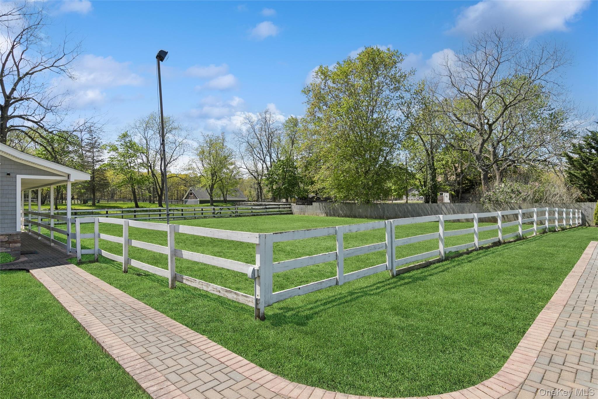 1039 Middle Road Riverhead, NY 11901 - Photo 9 of 34 a view of a park