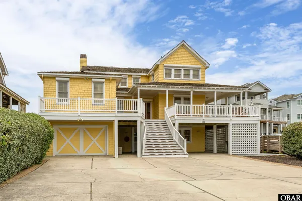 $2,975,000 | 111 Sea Holly Court, Nags Head, NC 27959