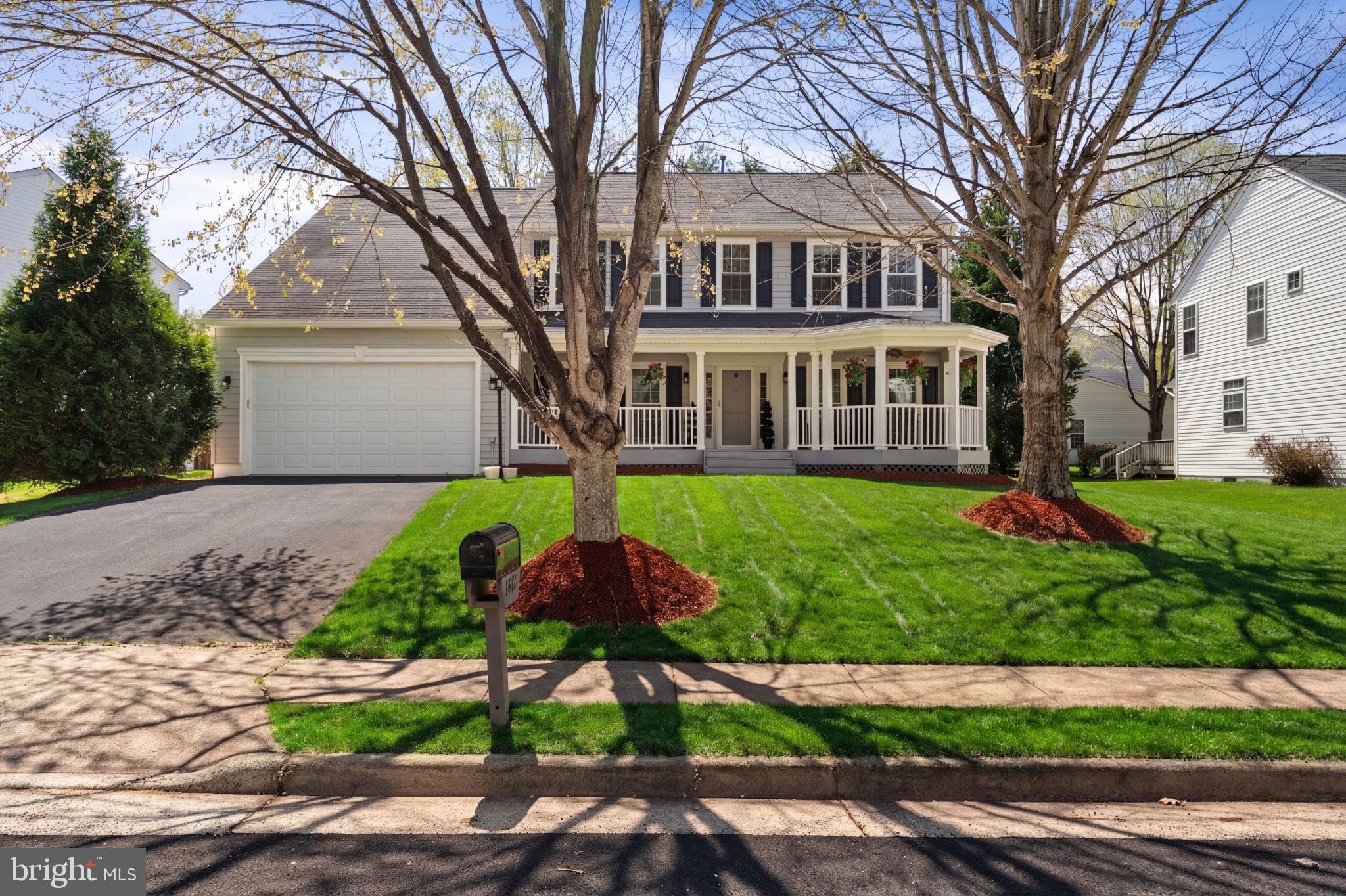 6472 Colonial Village Loop Manassas, VA 20112 - Photo 3 of 69 Welcome Home! 6472 Colonial Village Loop