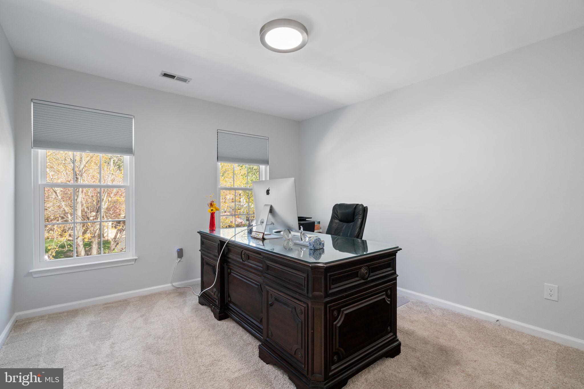 6472 Colonial Village Loop Manassas, VA 20112 - Photo 39 of 69 Bedroom 2