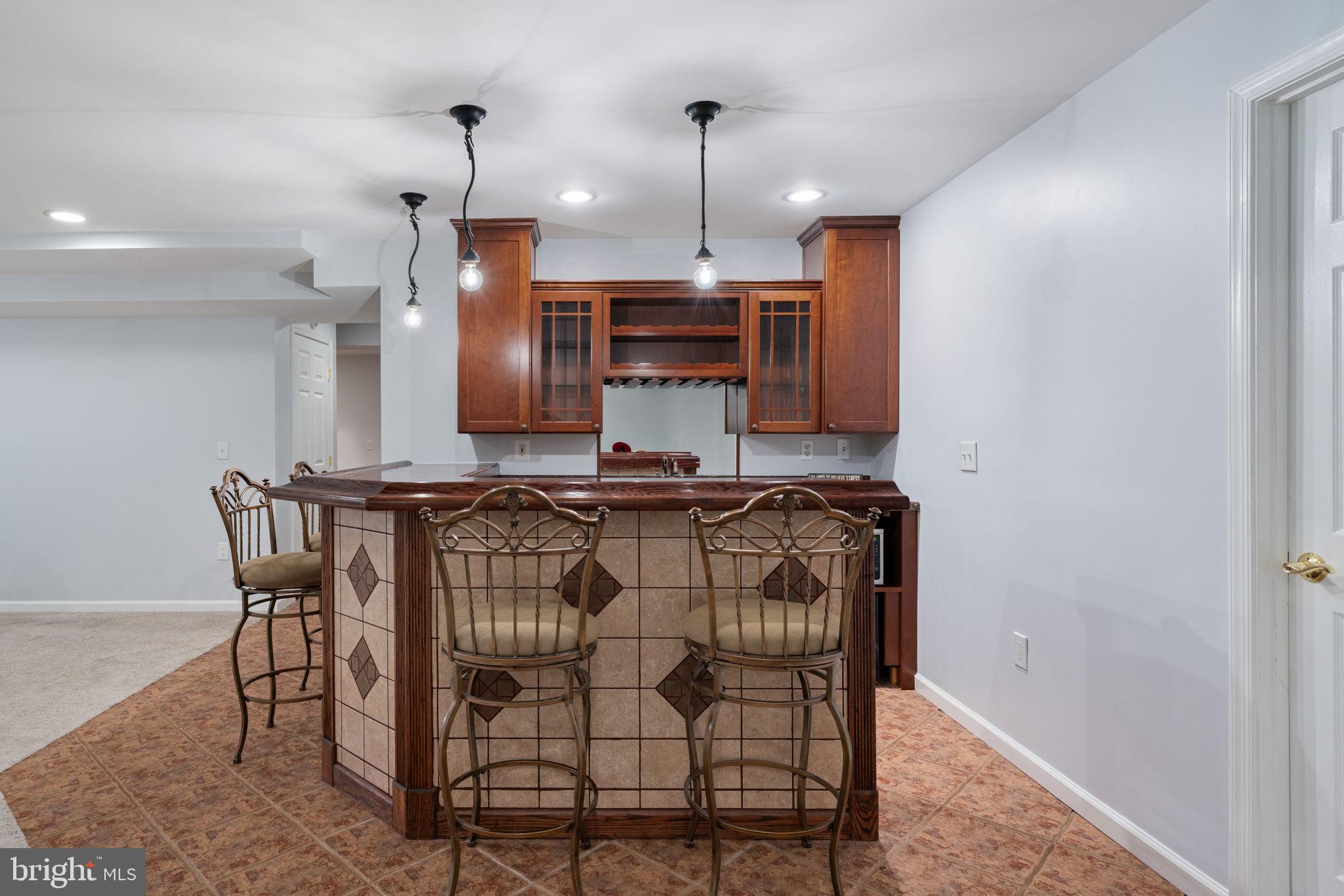 6472 Colonial Village Loop Manassas, VA 20112 - Photo 55 of 69 Great place to gather with family and friends!