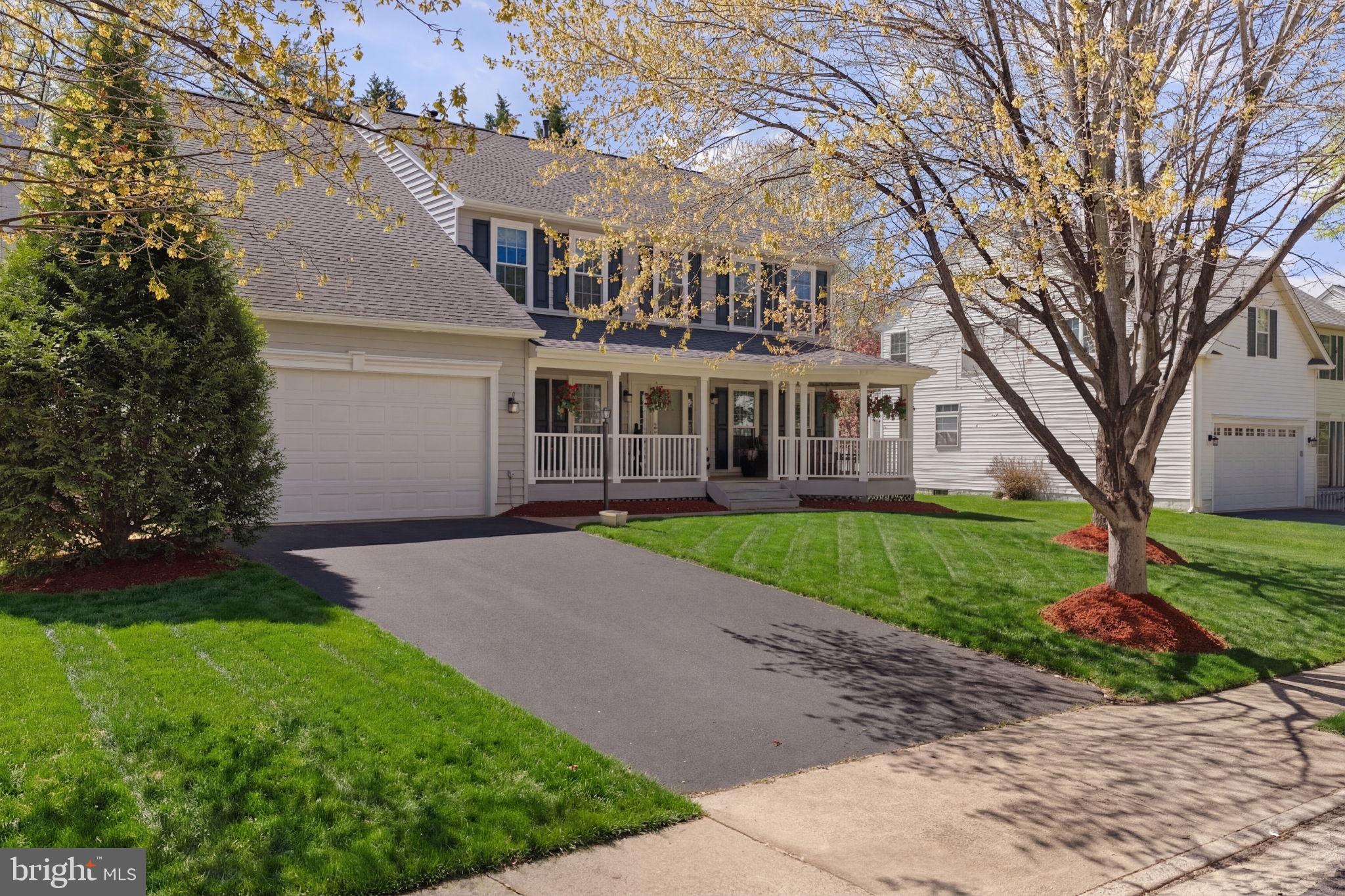 6472 Colonial Village Loop Manassas, VA 20112 - Photo 6 of 69 New roof!