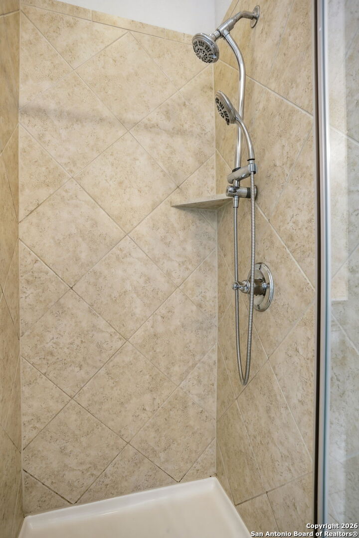 8244 Breezy Cove Selma, TX 78154 - Photo 15 of 25