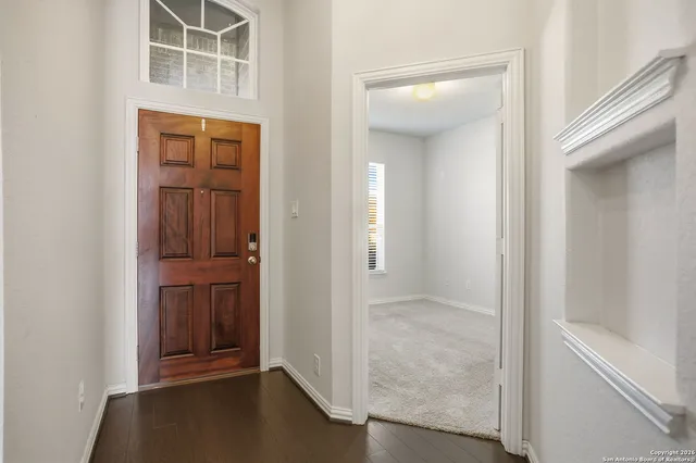 $310,000 | 8244 Breezy Cove, Selma, TX 78154