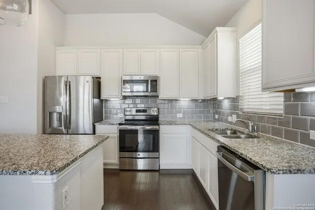 $310,000 | 8244 Breezy Cove, Selma, TX 78154