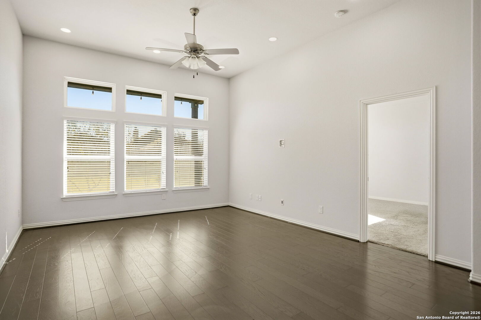 8244 Breezy Cove Selma, TX 78154 - Photo 10 of 25