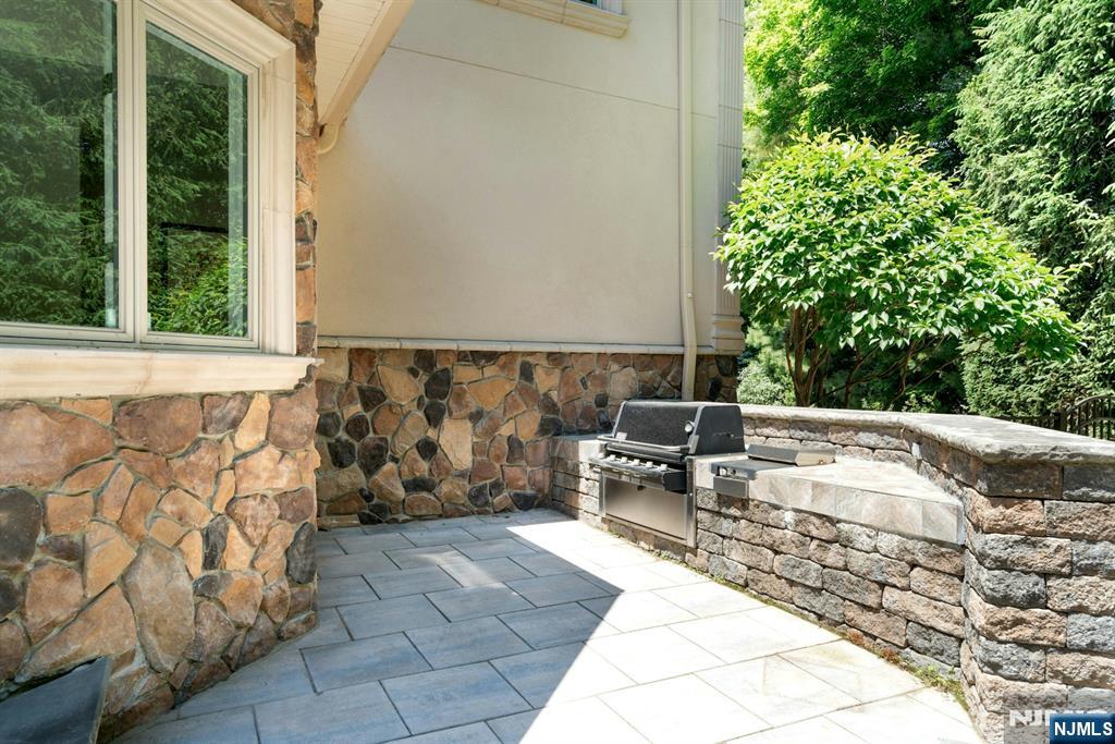 309 Skyridge Road Franklin Lakes, NJ 07417 - Photo 44 of 48