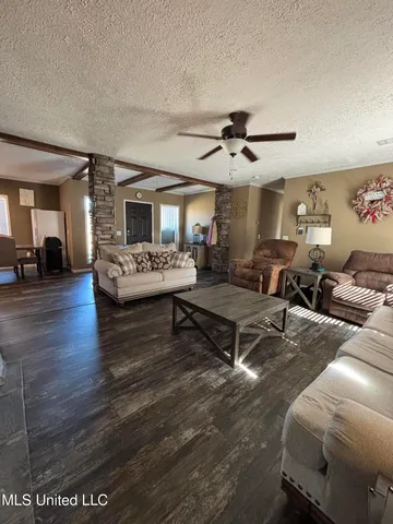 $900,000 | 2520 Plum Trail Southwest, Smithdale, MS 39664