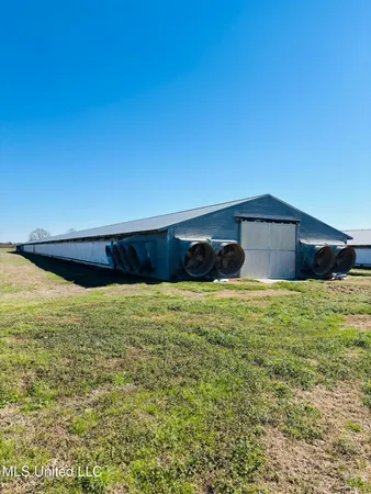 $900,000 | 2520 Plum Trail Southwest, Smithdale, MS 39664