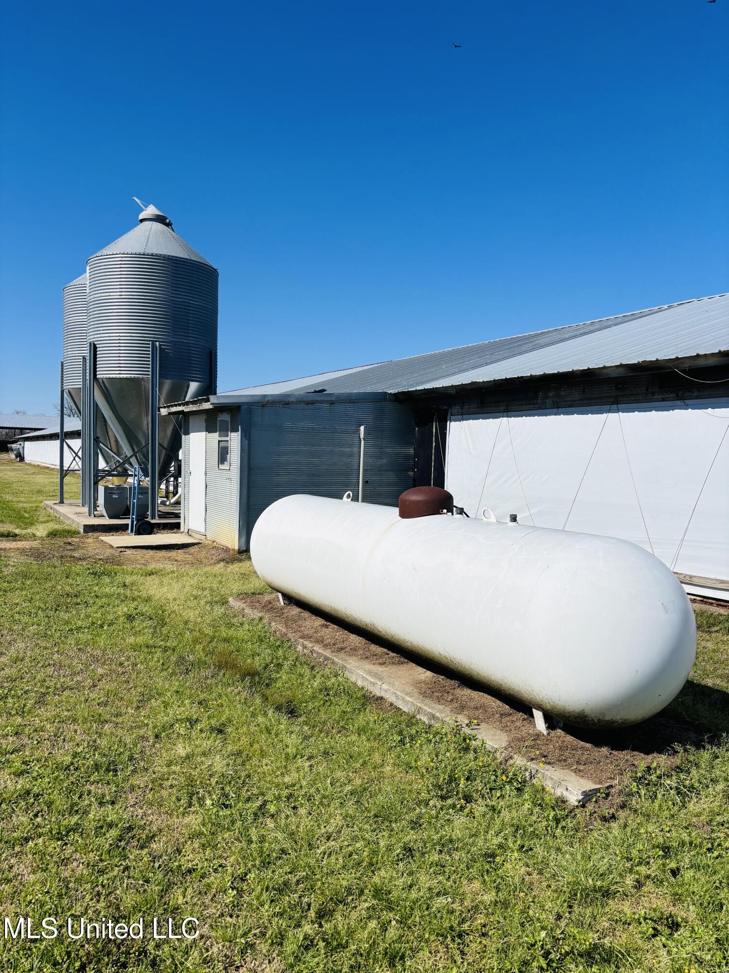 2520 Plum Trail Southwest Smithdale, MS 39664 - Photo 10 of 47 PlumbHouse2