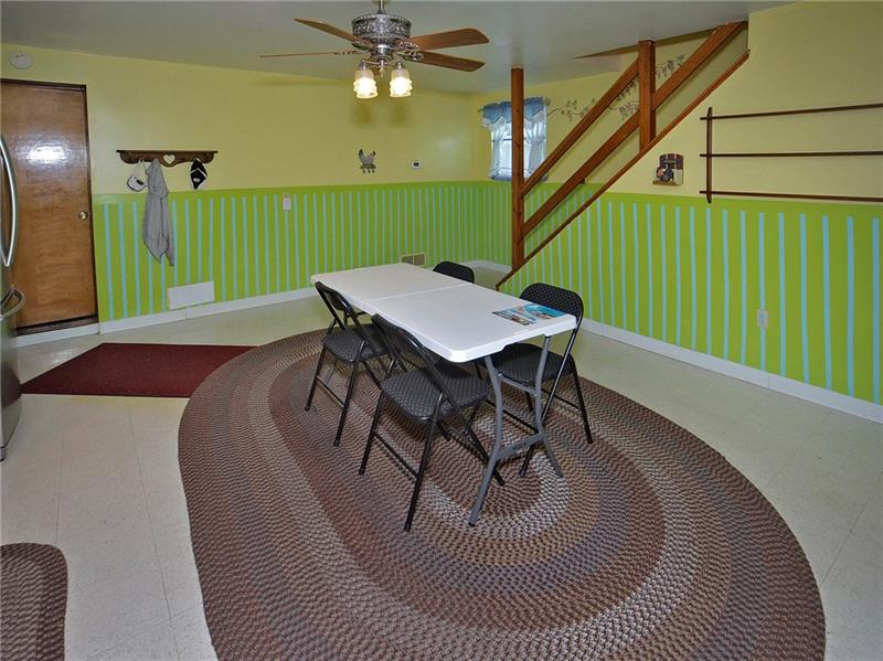 2008 McKinney Road Monroeville, PA 15146 - Photo 4 of 23
