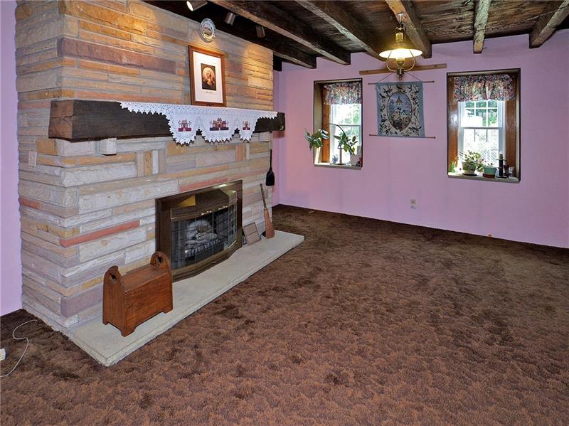 2008 McKinney Road Monroeville, PA 15146 - Photo 7 of 23