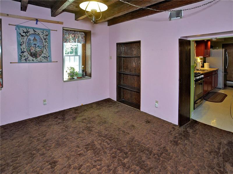 2008 McKinney Road Monroeville, PA 15146 - Photo 9 of 23