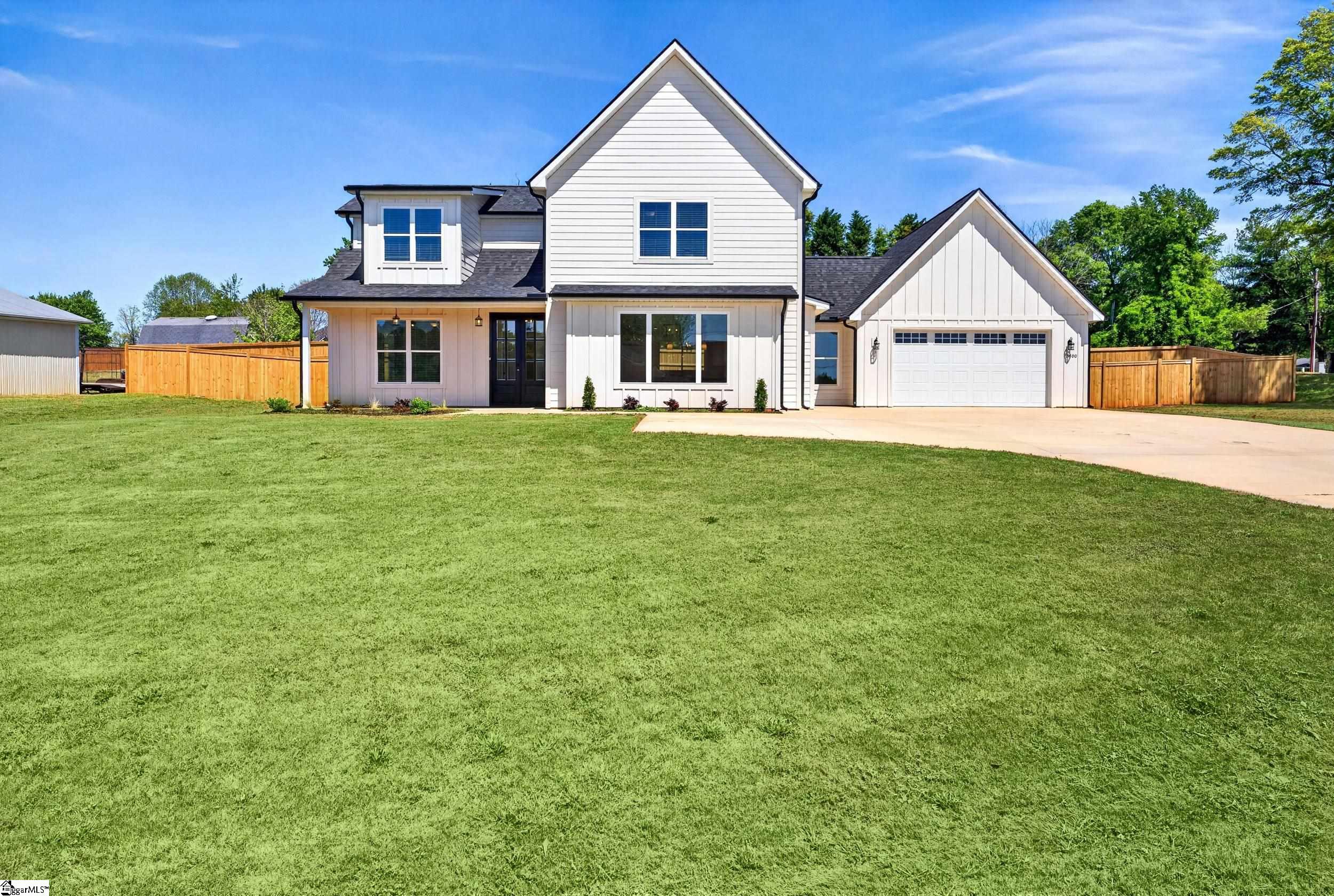 3400 Pennington Road Greer, SC 29651 - Photo 2 of 45