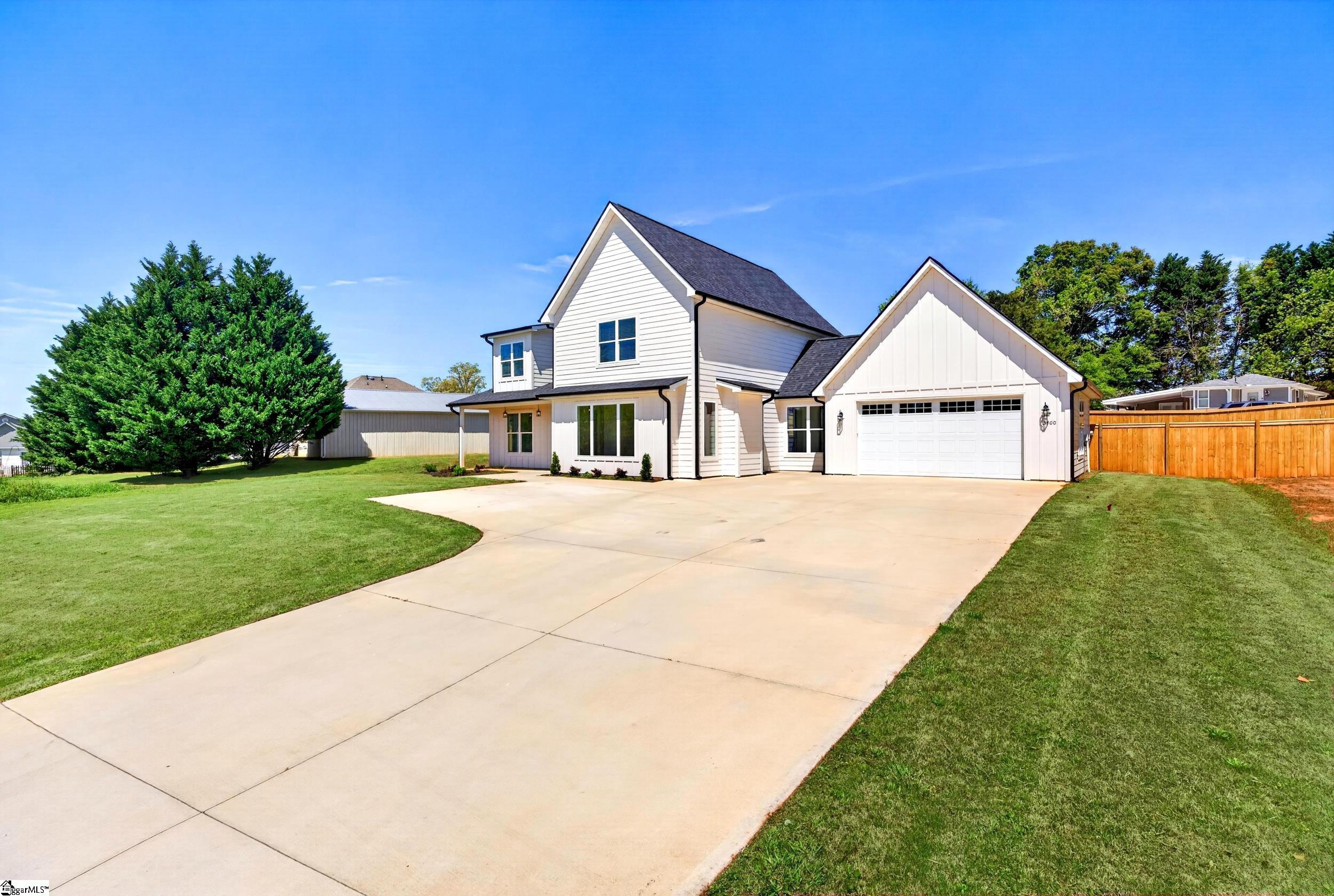 3400 Pennington Road Greer, SC 29651 - Photo 4 of 45