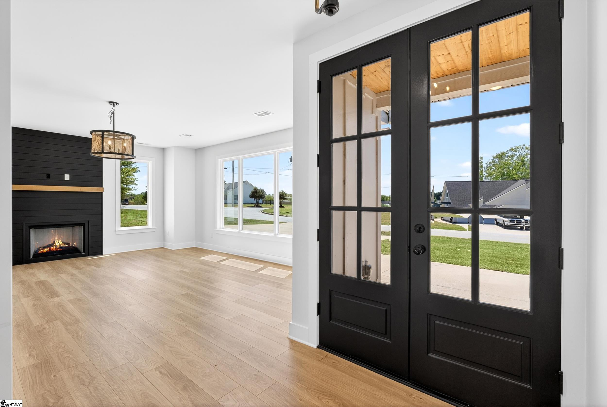 3400 Pennington Road Greer, SC 29651 - Photo 5 of 45