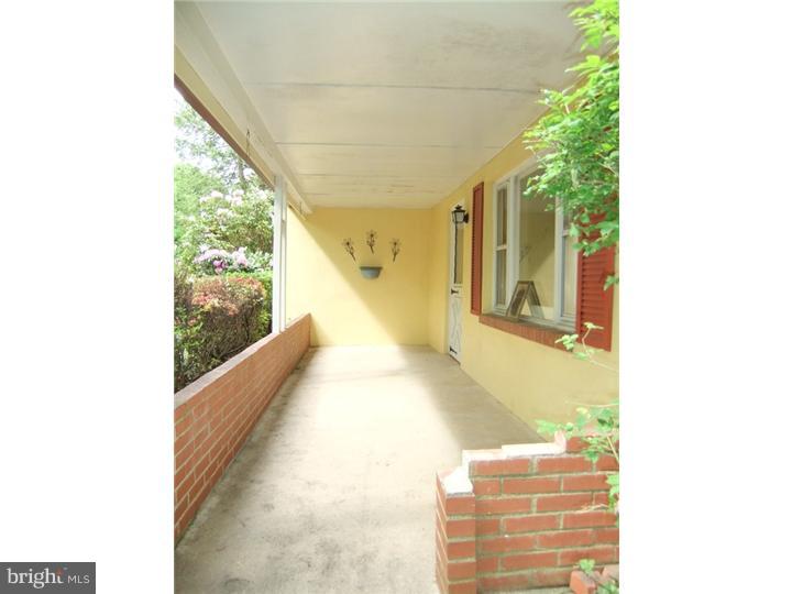 14 Meetinghouse Road Hatboro, PA 19040 - Photo 3 of 19