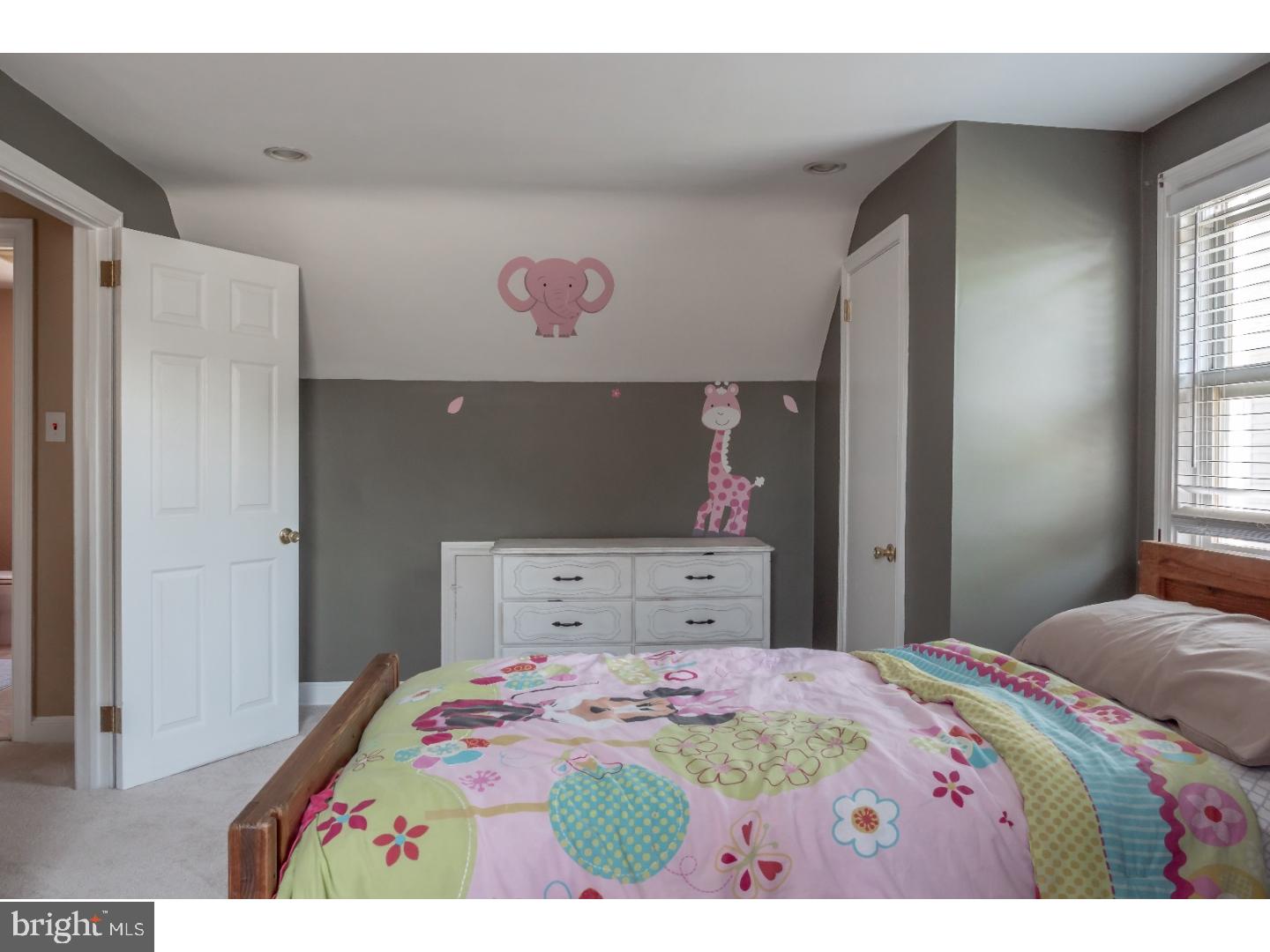 1230 Steel Road Havertown, PA 19083 - Photo 17 of 25