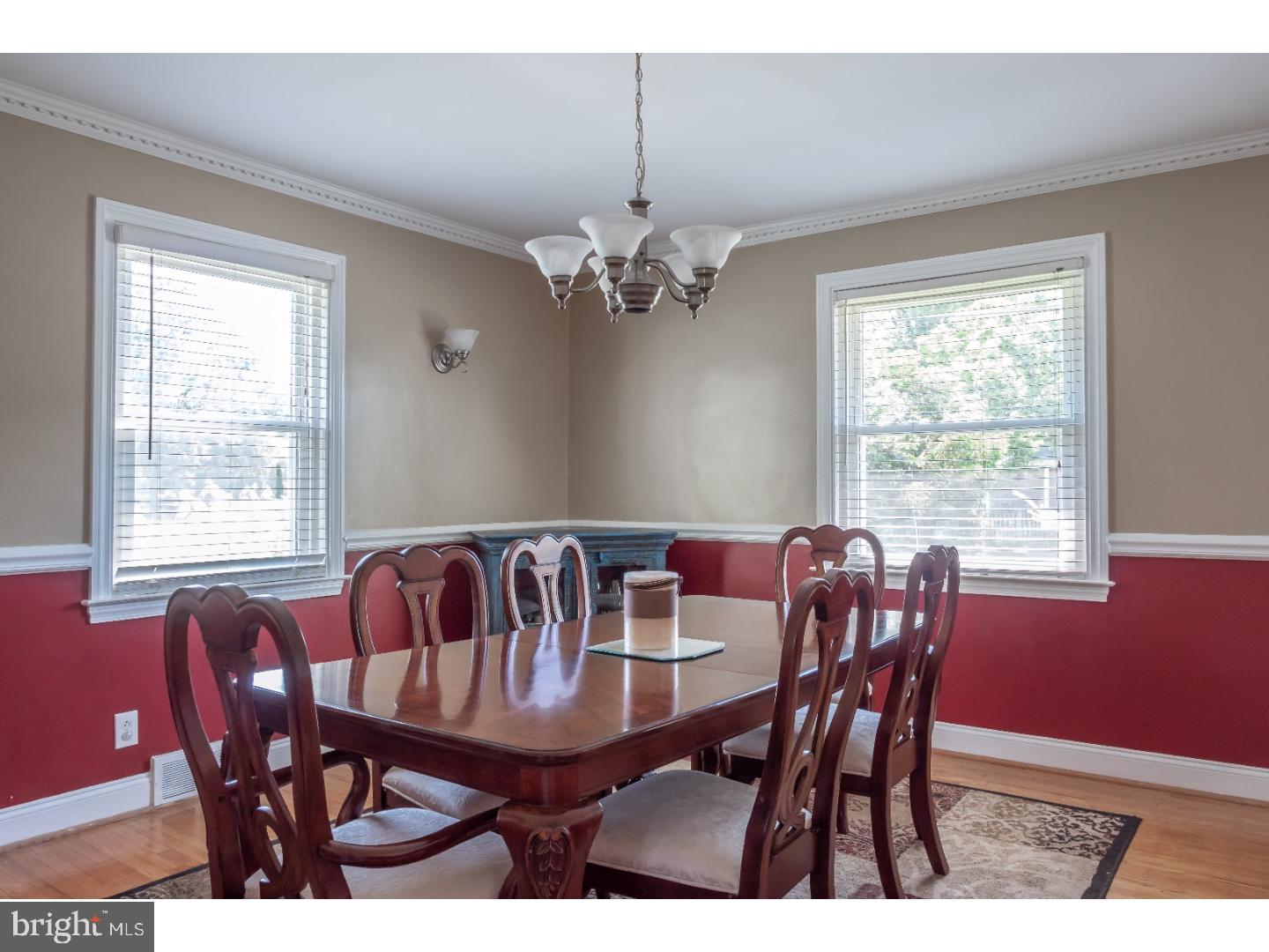 1230 Steel Road Havertown, PA 19083 - Photo 8 of 25