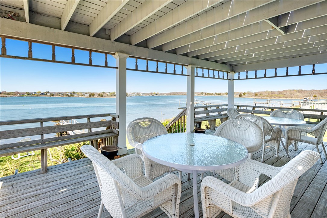 31 East Pond Road Narragansett, RI 02882 - Photo 13 of 27